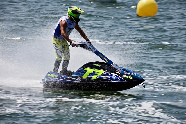 3大国脚集体退役！2届亚冠功勋挥泪告别，遗憾18.